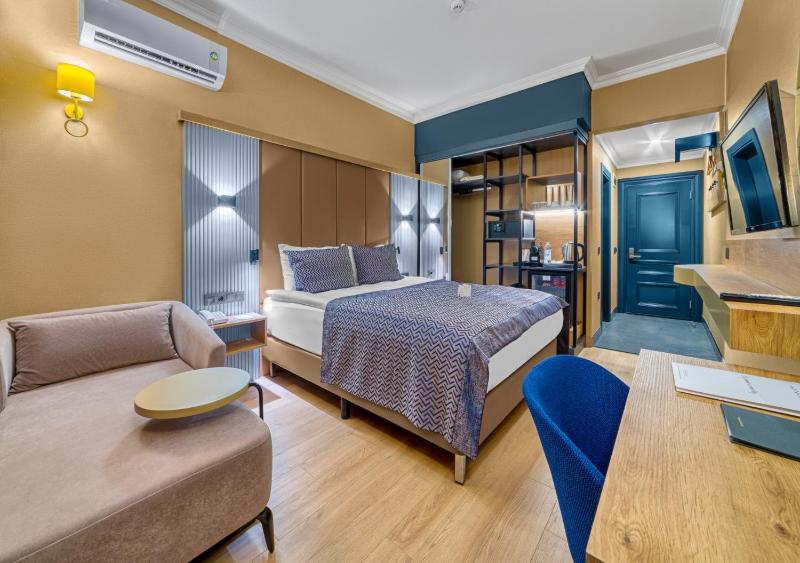 Numa Port Hotel - image 7