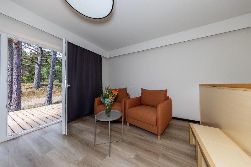 Quadruple Room with Terrace and Kitchenette image 2
