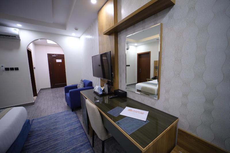 PRIMOTEL Elite As Salamah - Serviced Apartments - image 5