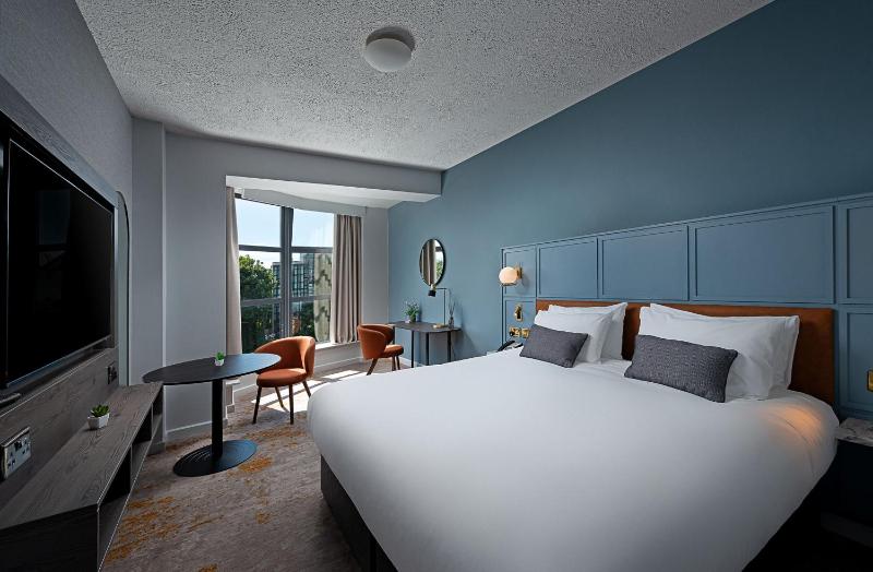 Executive Double Room image 1