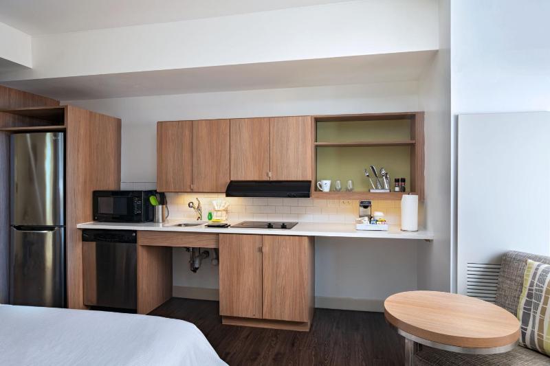Element by Marriott Austin Downtown - image 6