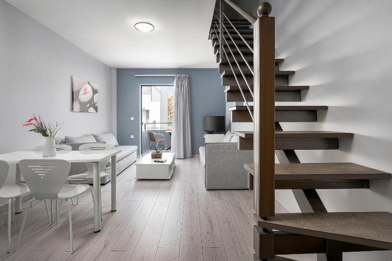 Junior Suite - Split Level - All Inclusive image 3