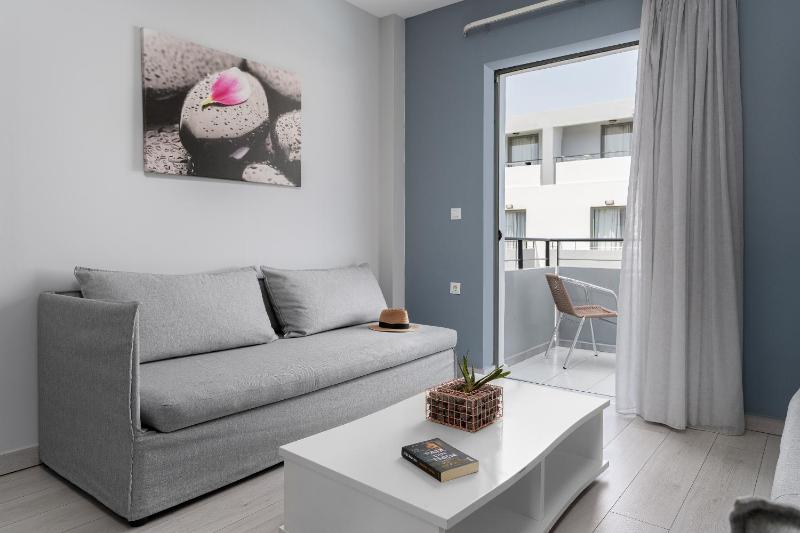 Junior Suite - Split Level - All Inclusive image 4