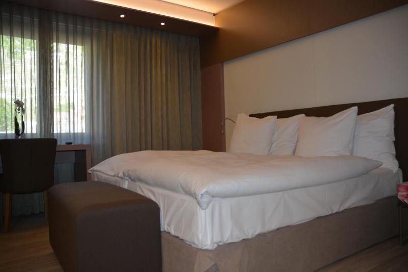 Double Room image 1