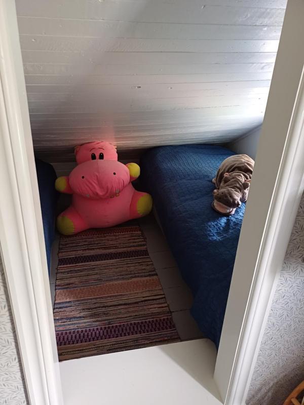 Double Room with Shared Bathroom image 3
