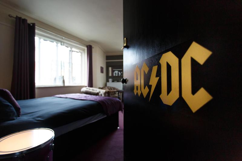 King Superior en-suite image 1