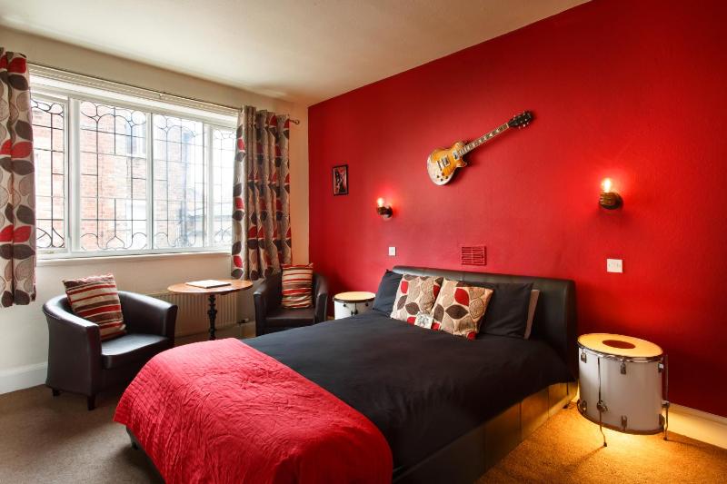 Double Ensuite image 4