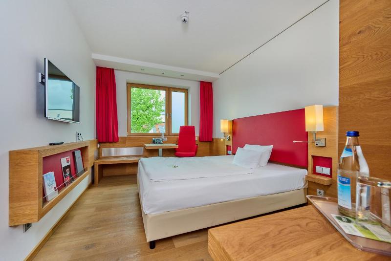 Business Single Room image 1