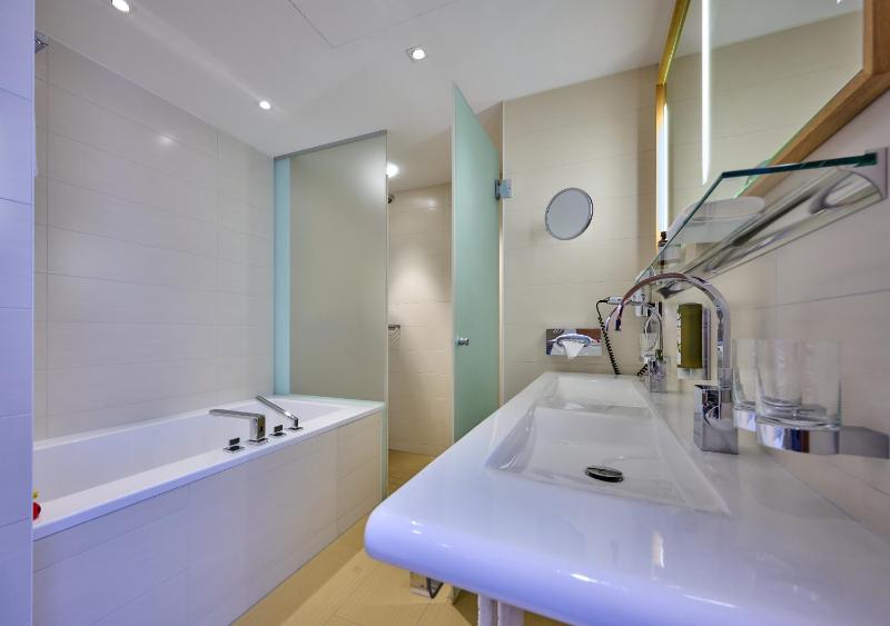 Suite image 4