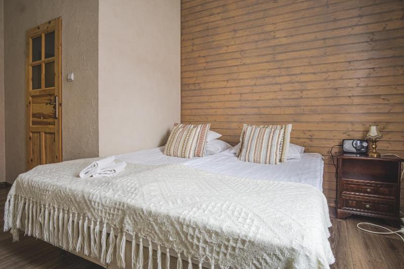 Triple Room with Private Bathroom image 4