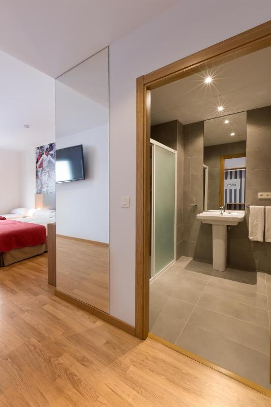 Triple Room image 3