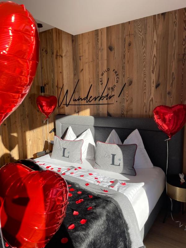 Studio with Kitchenette and Terrace image 3