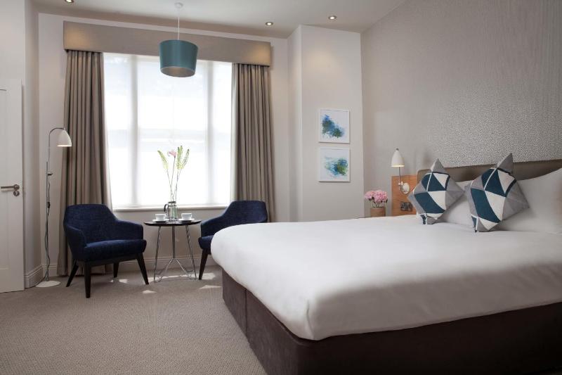 The Orchid Hotel - image 32