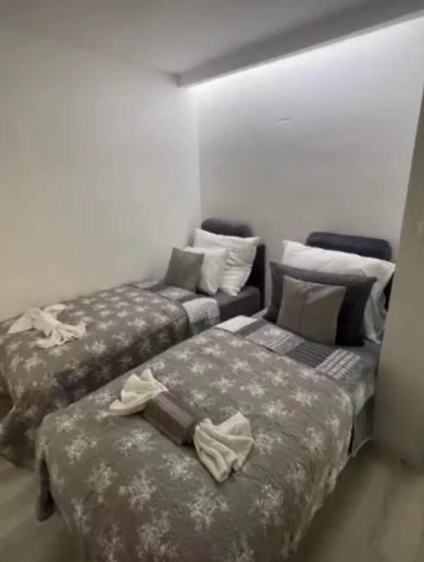 Two-Bedroom Apartment image 4