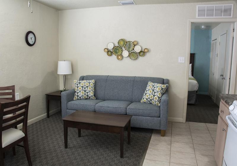 Palm Pavilion Inn - image 6