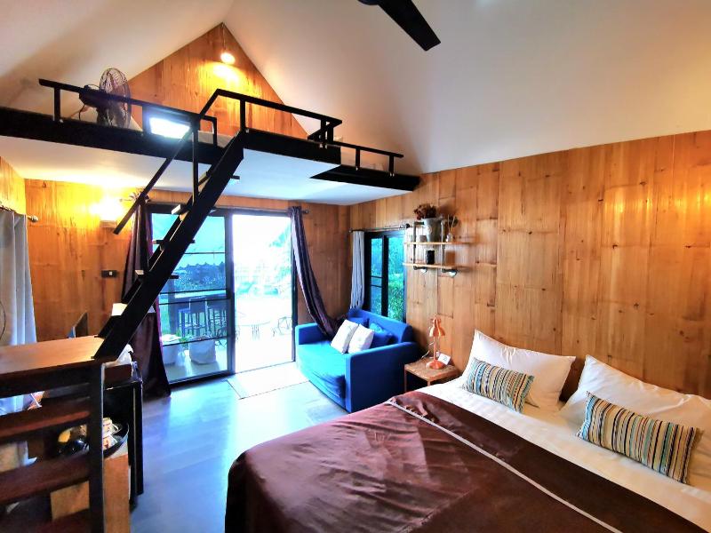 Brookhouse & Glamping - image 15