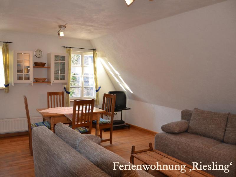 Two-Bedroom Apartment - Riesling image 3