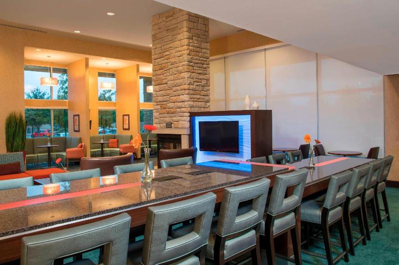 Residence Inn by Marriott Austin-University Area - image 10