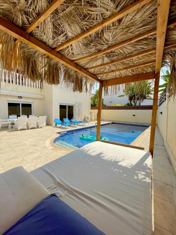 Mediterranean Breeze Villa - image 10