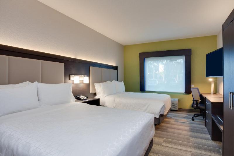Holiday Inn Express Hotel and Suites Fort Lauderdale Airport Cruise Port By IHG - image 10