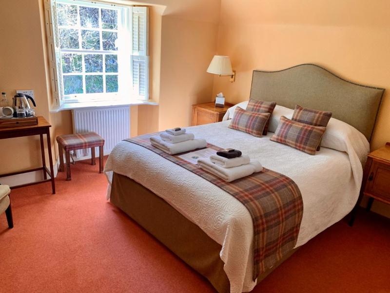 Double Room with Garden View image 1