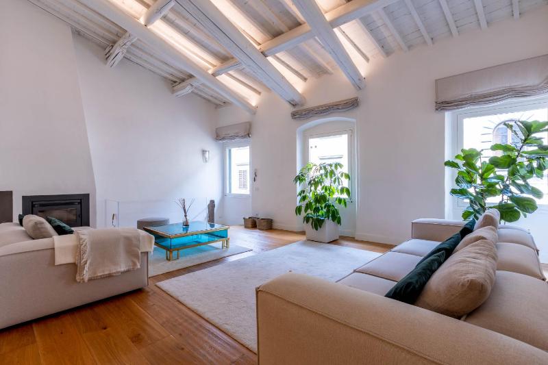 Loft in Santo Spirito Images