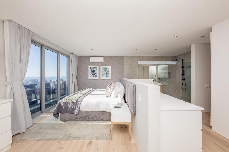 Penthouse Apartment image 4
