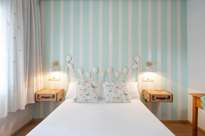 Economy Double or Twin Room image 1