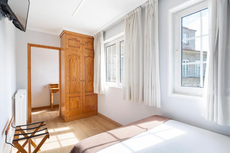 Single Room image 1