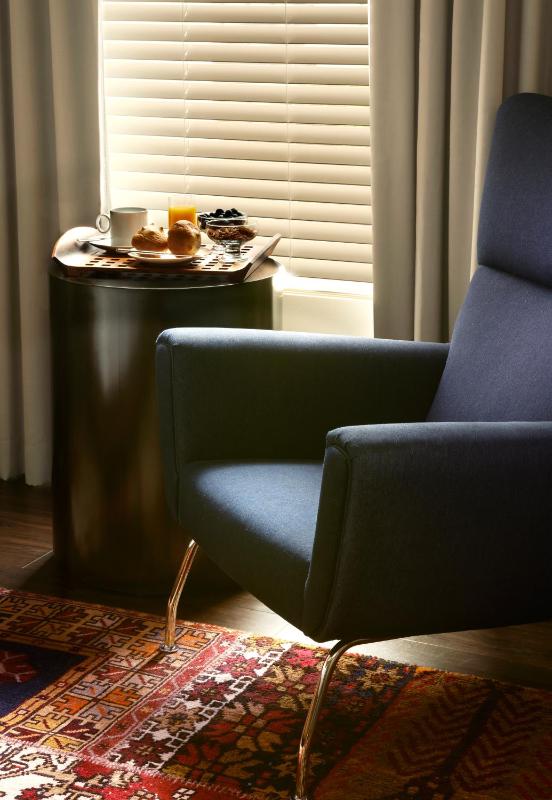 Superior King Room - Disability Access image 2