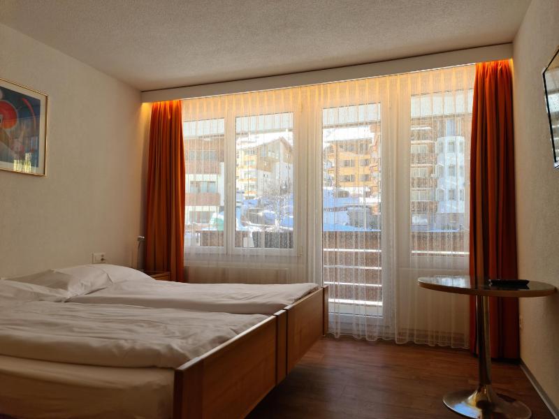 Three-Bedroom Apartment image 3