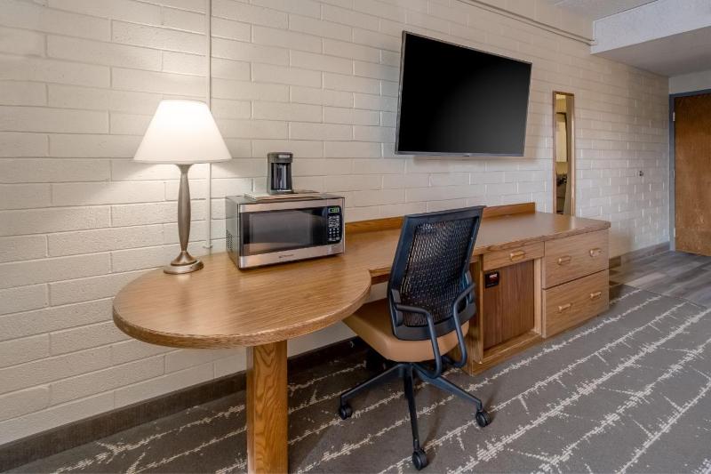Standard Single Room image 4