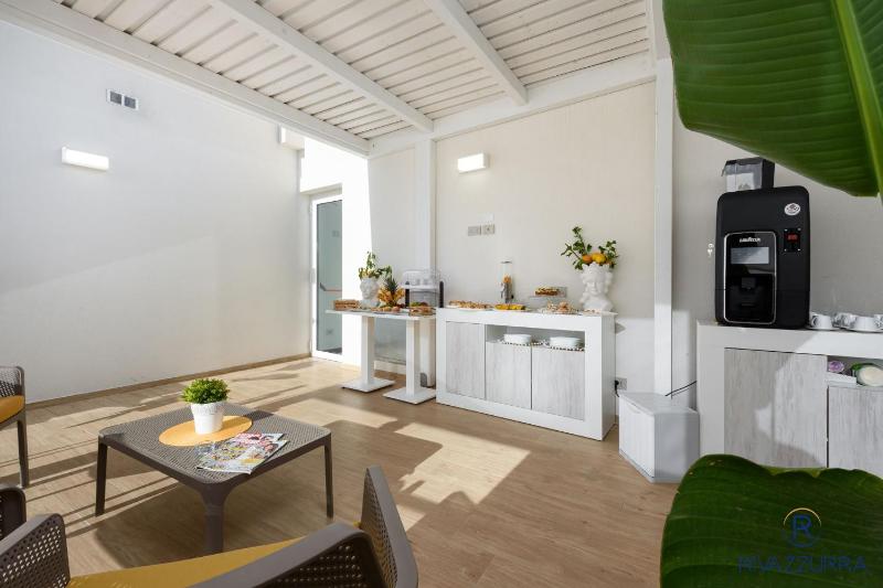 Rivazzurra Beach Rooms - image 13