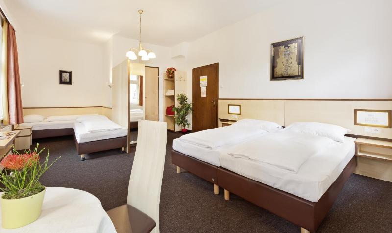 Hotel Goldene Krone Innsbruck - image 4