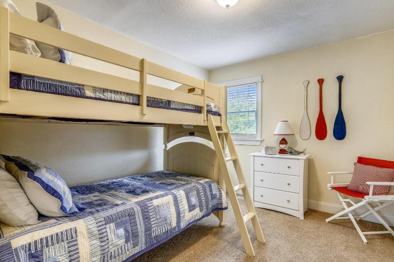 CHILLAX INN - image 12