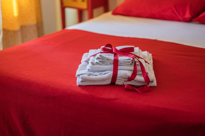 Double or Twin Room image 3