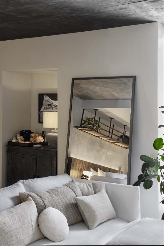 Studio Suite image 2
