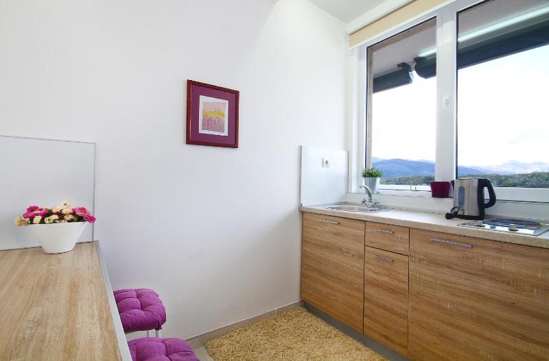 Aruba Apartments - image 15