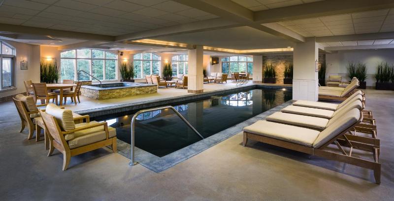 Modern and Updated St James Premium 3 Bedroom Residence condo - image 24