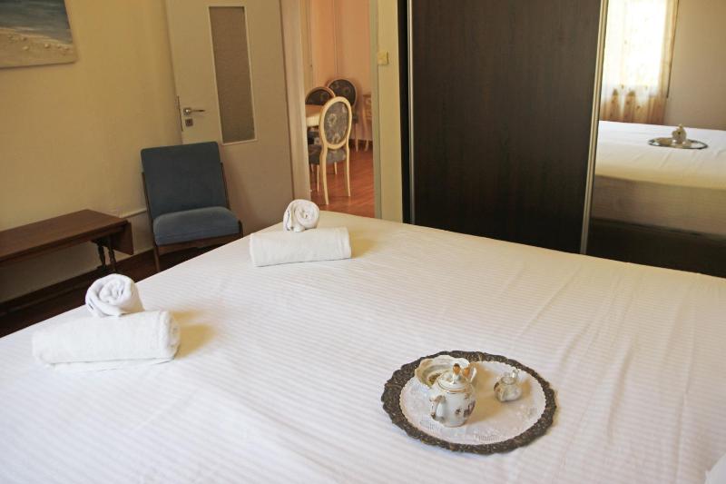 Elpida Downtown Garden Villa - Historic Home Chania Center - image 6