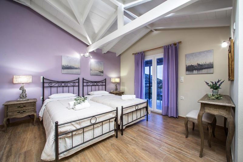 Vassilis Guest House - image 3