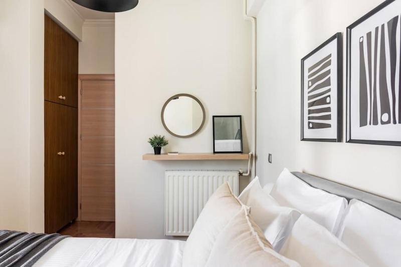 Harmonious 2BR Apartment in Exarchia by UPSTREET - image 16