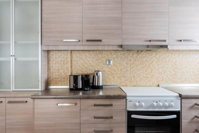 Harmonious 2BR Apartment in Exarchia by UPSTREET - image 5