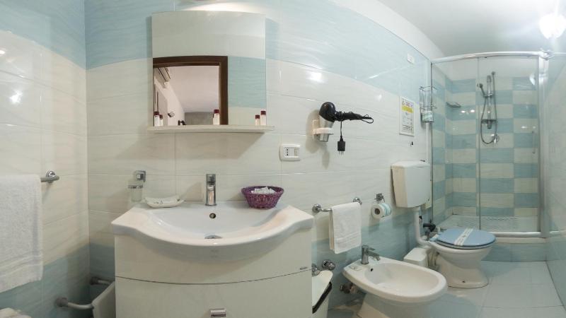 Superior Double Room image 2