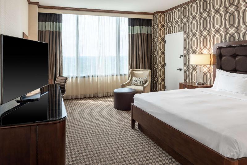King Room image 3