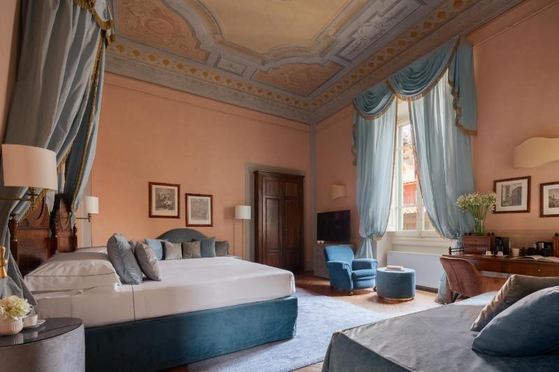 Deluxe Double Room Separate Building image 2