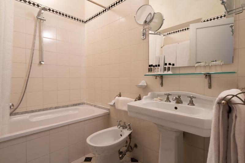 Suite image 2