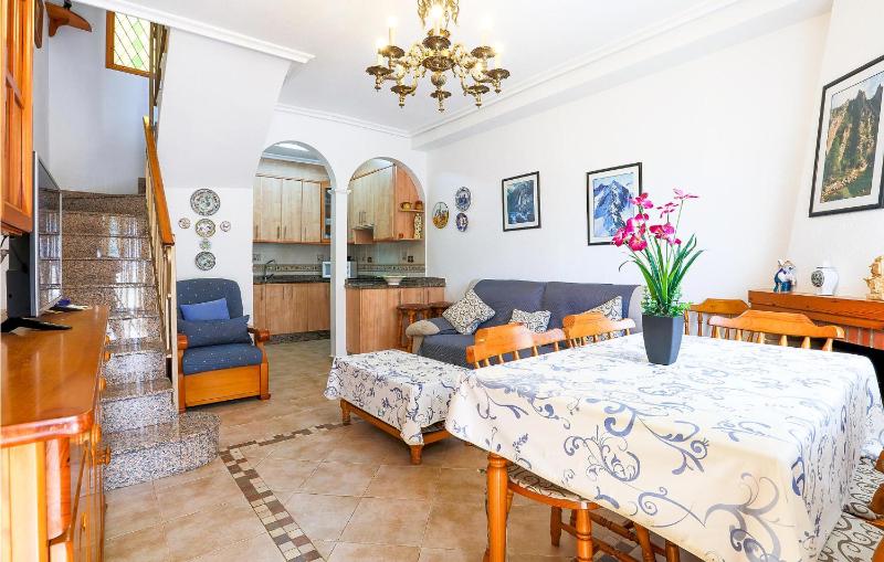Awesome Home In Santa Pola With Wifi - image 15