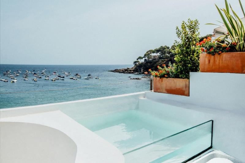 Junior Suite with Sea View image 3