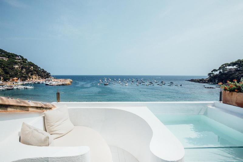 Junior Suite with Sea View image 4